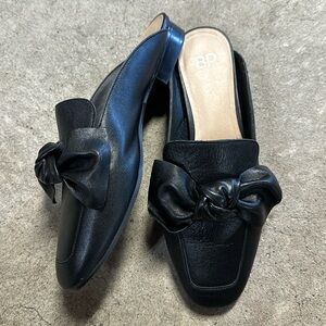 BP. MADDY BOW MULES Black Leather Size 7.5 M PreOwned